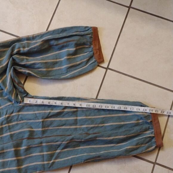 Ozai N Ku relaxed leg crop trouser blue beige stripe size S - Picture 10 of 11